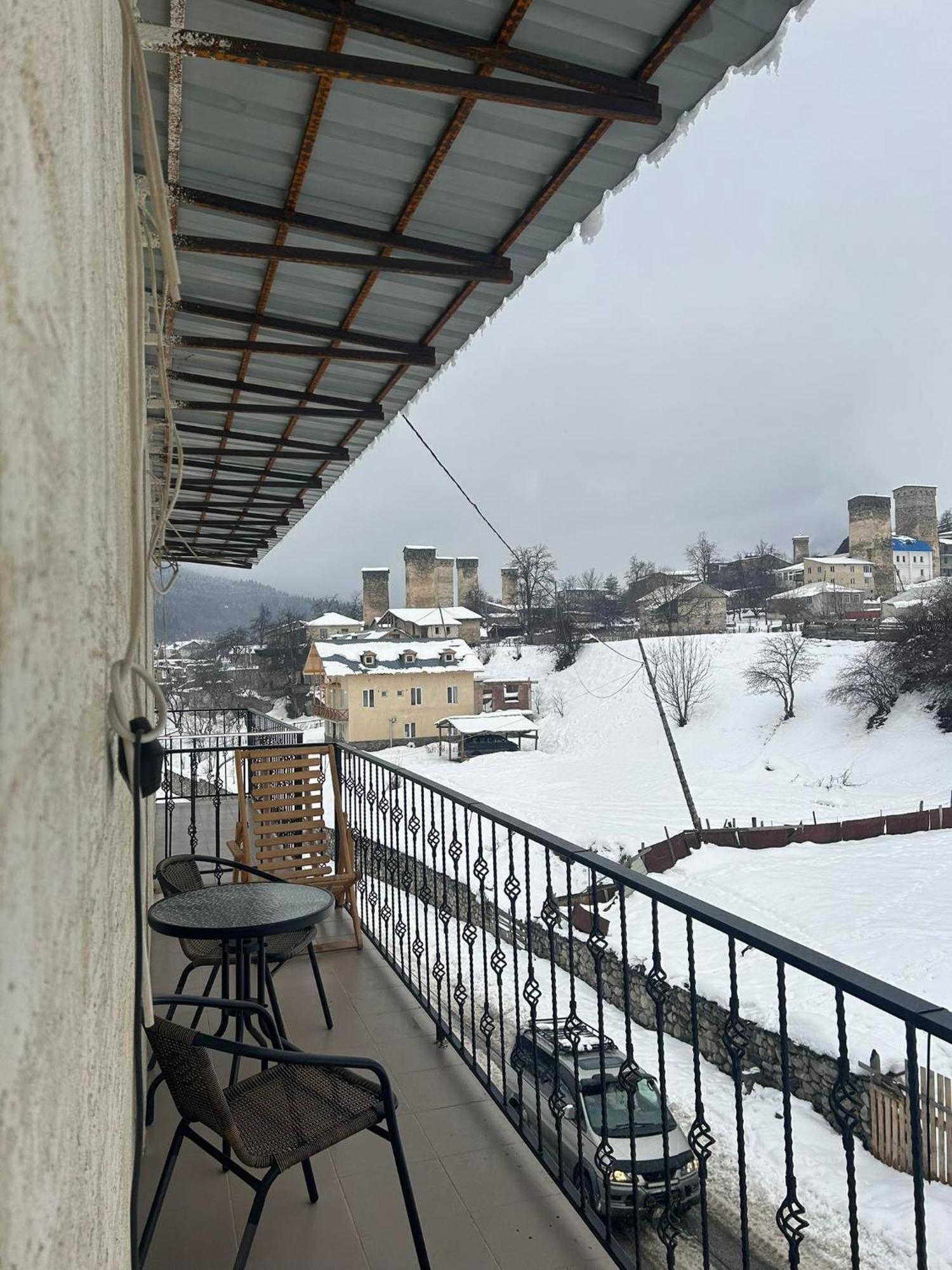 Hotel Marliza Местия Экстерьер фото