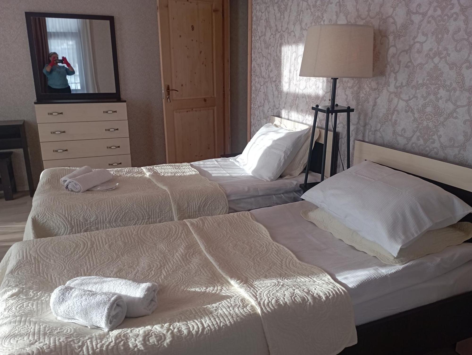 Hotel Marliza Местия Экстерьер фото